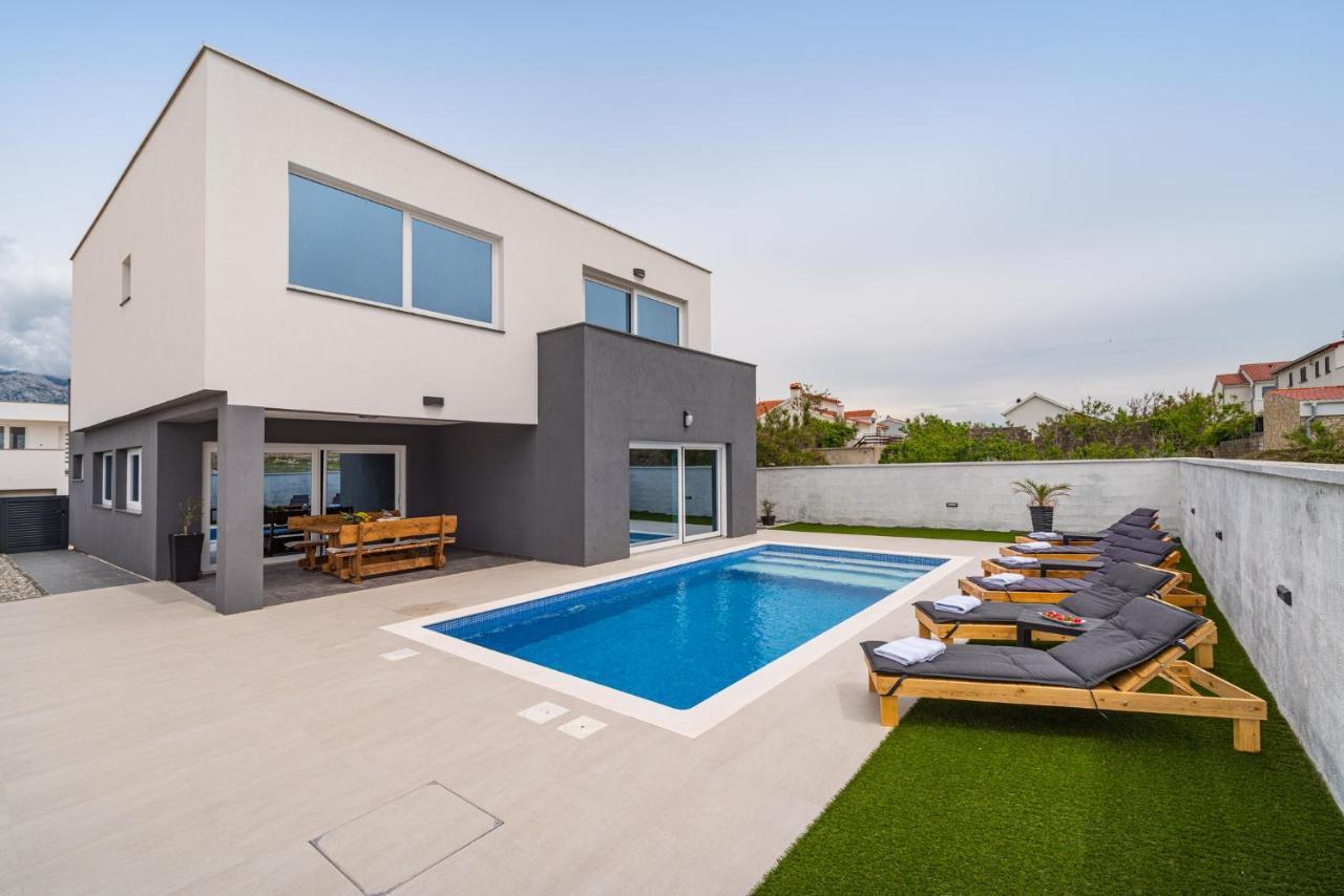 Luxury Villa Noemi Ražanac 외부 사진