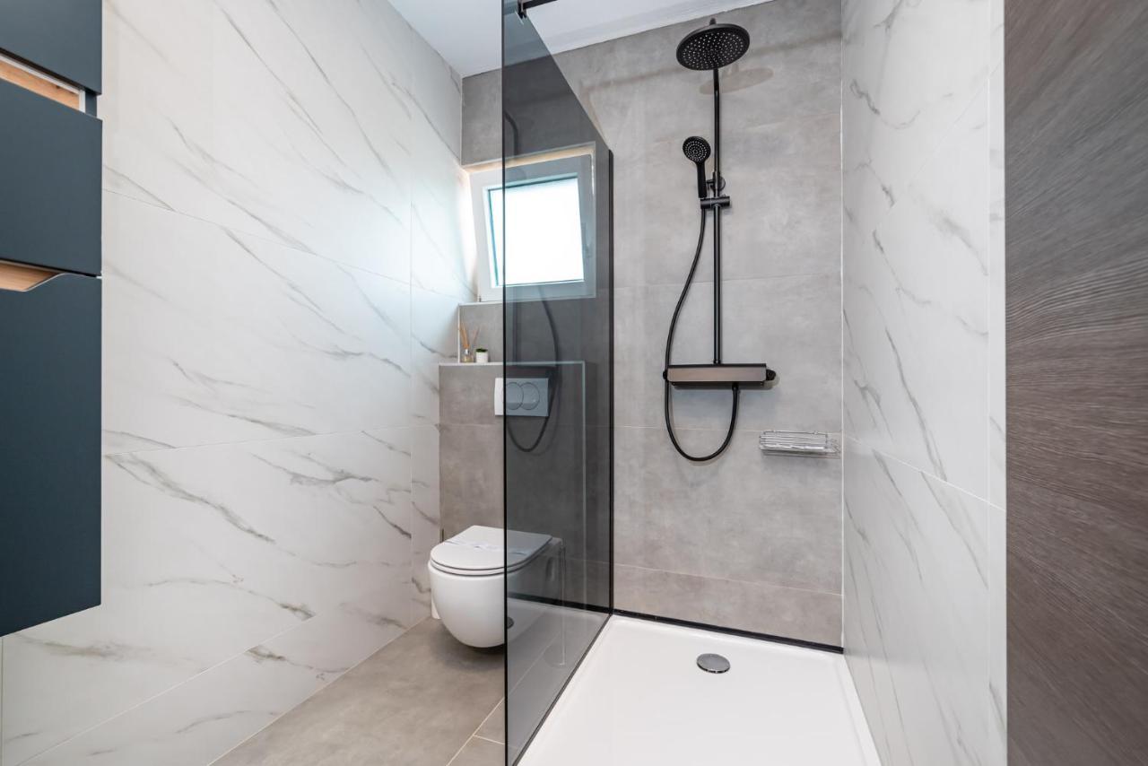 Luxury Villa Noemi Ražanac 외부 사진